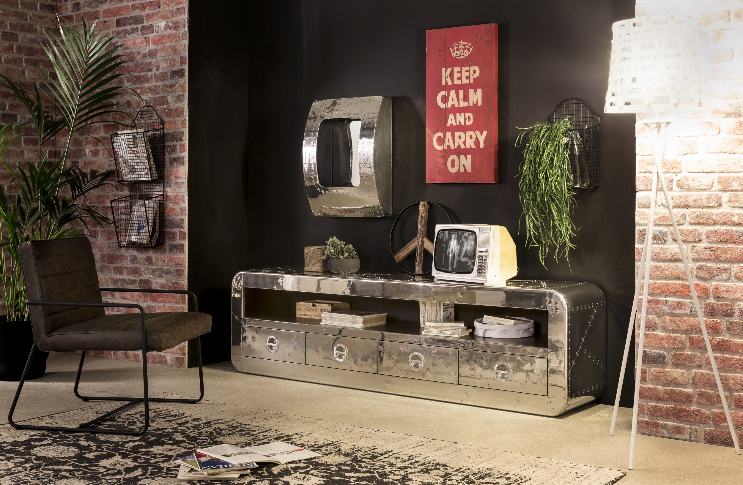 mit Zierschrauben 01775-21 mit Zierschrauben 01775-21