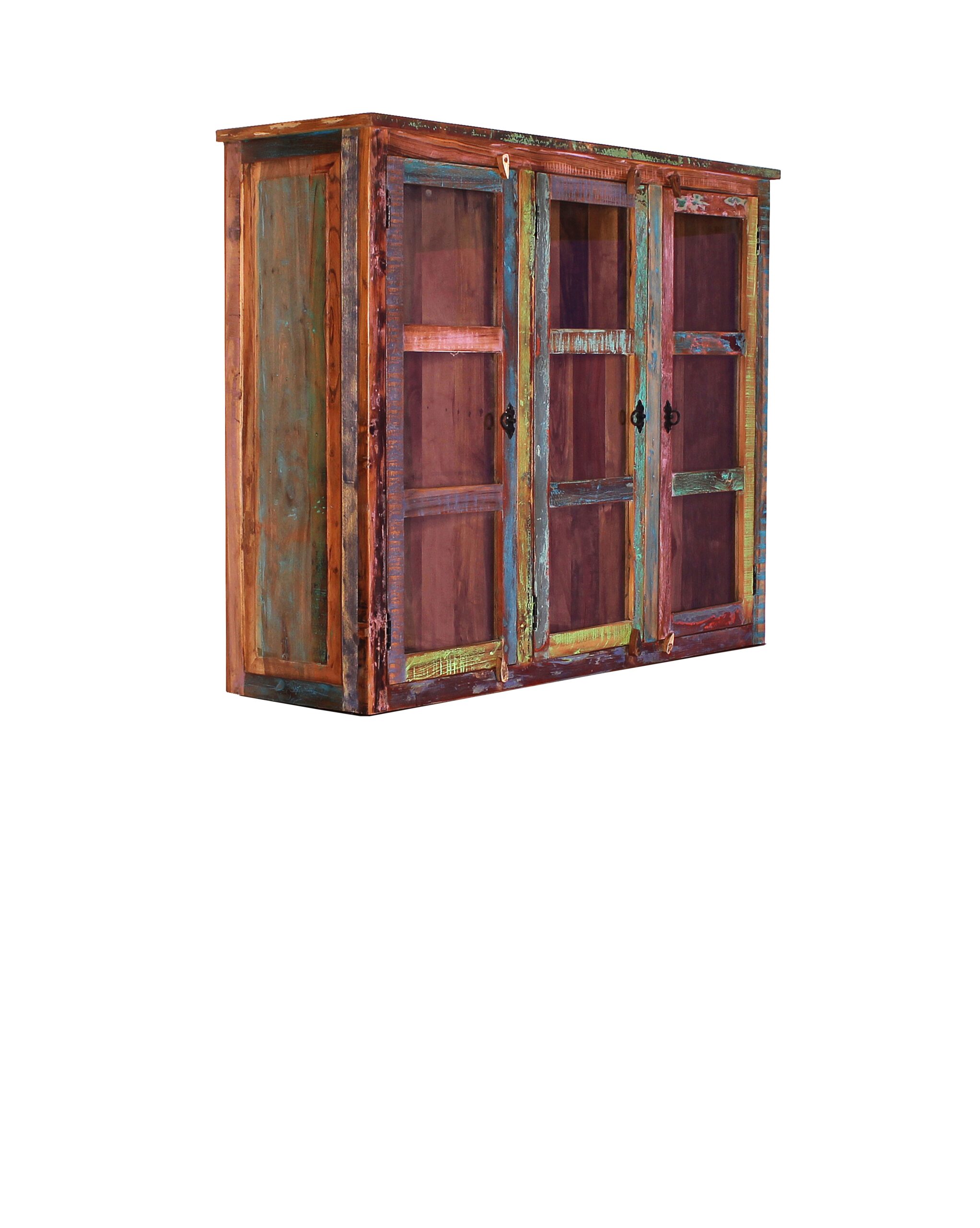 Altholz mit starken Gebrauchsspuren Altholz mit starken Gebrauchsspuren