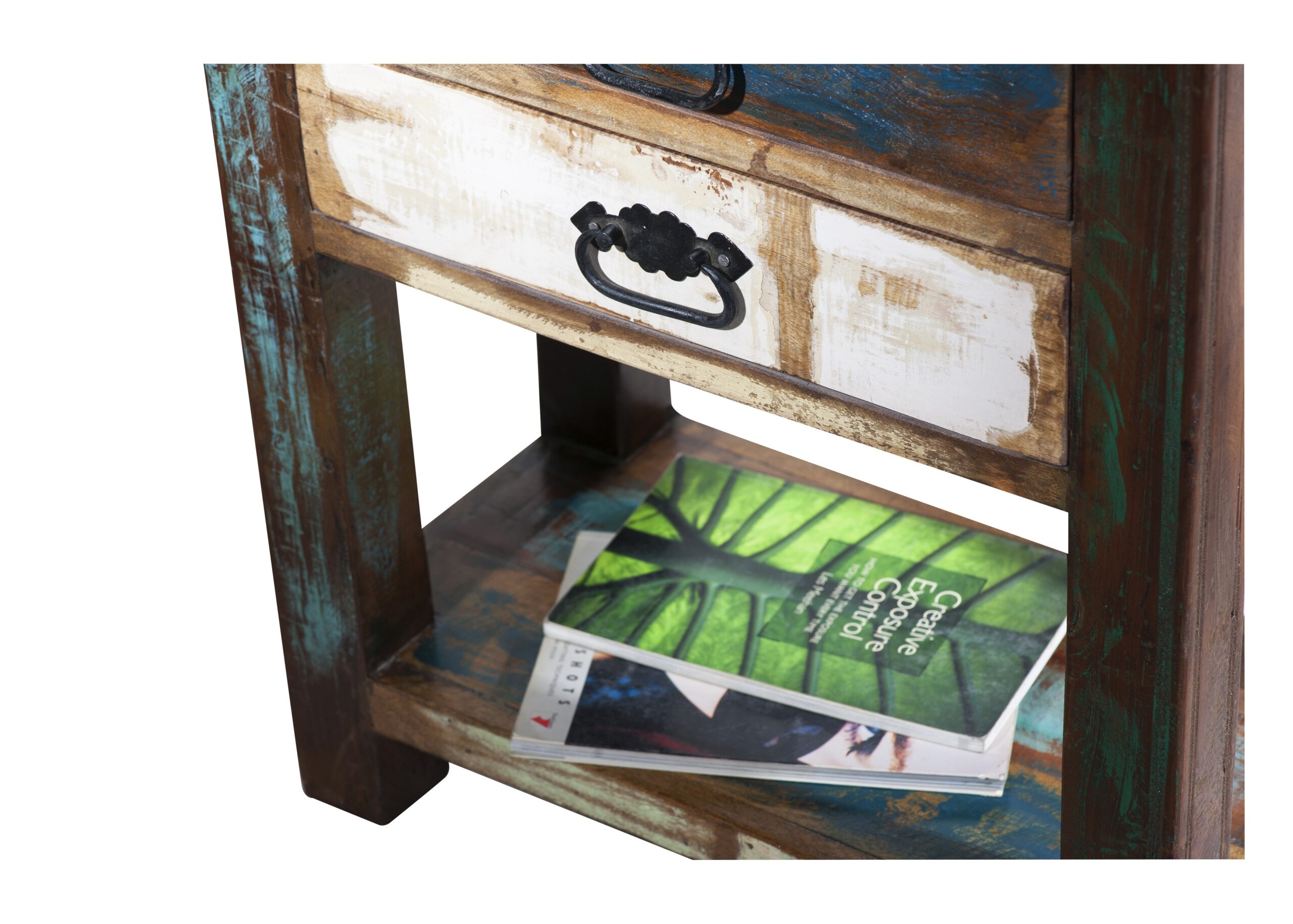 Altholz mit starken Gebrauchsspuren Altholz mit starken Gebrauchsspuren