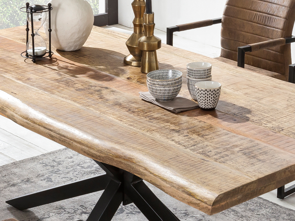 Gestell antikschwarz Gestell antikschwarz